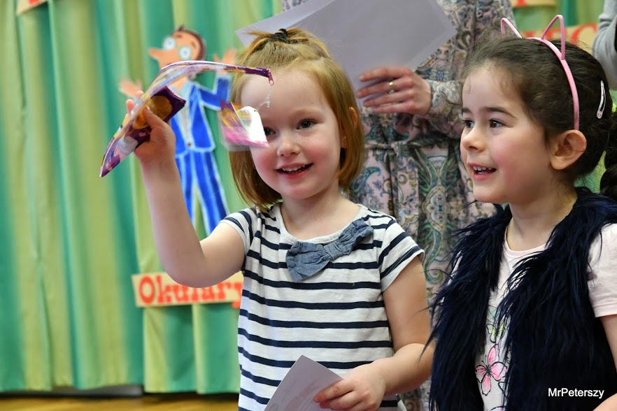 Poeci bawią dzieci. Stokrotkowy Konkurs Recytatorski