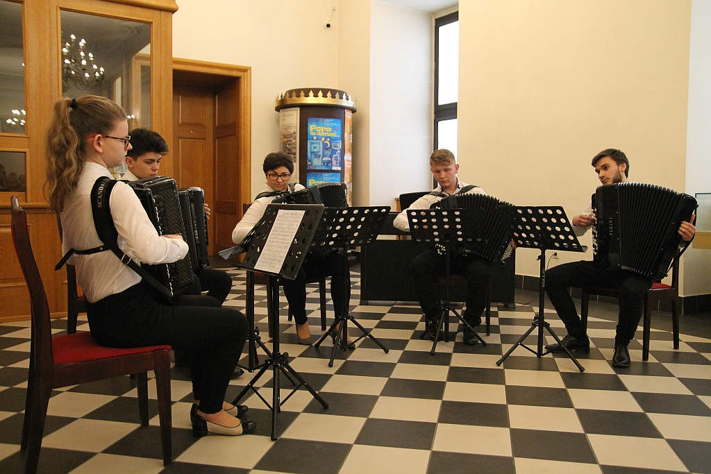 Zapachniało prawdziwą wiosną na marcowym wtorku muzycznym