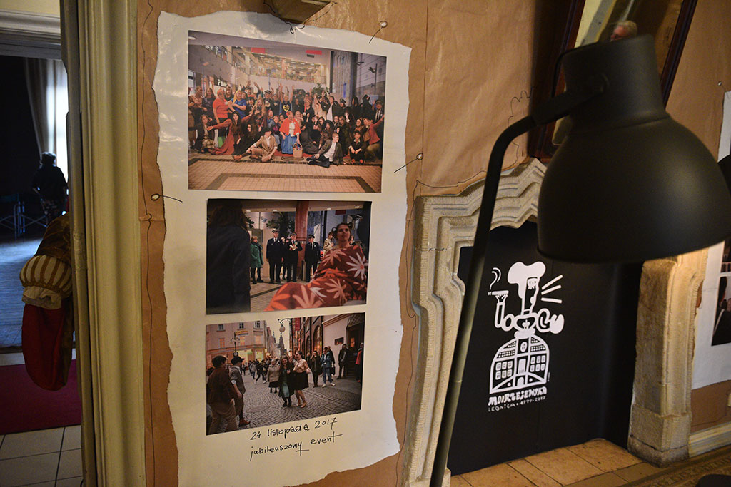 „Wielkie Świętowanie” teatru w obiektywie Karola Budrewicza