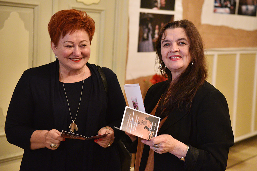 „Wielkie Świętowanie” teatru w obiektywie Karola Budrewicza