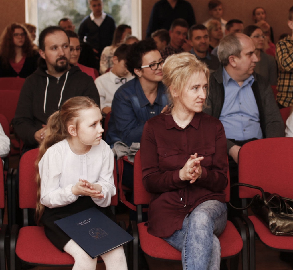 Gala stypendystów z gminy Miłkowice odbyła się w Rzeszotarach