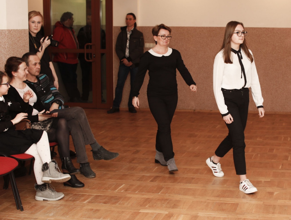 Gala stypendystów z gminy Miłkowice odbyła się w Rzeszotarach