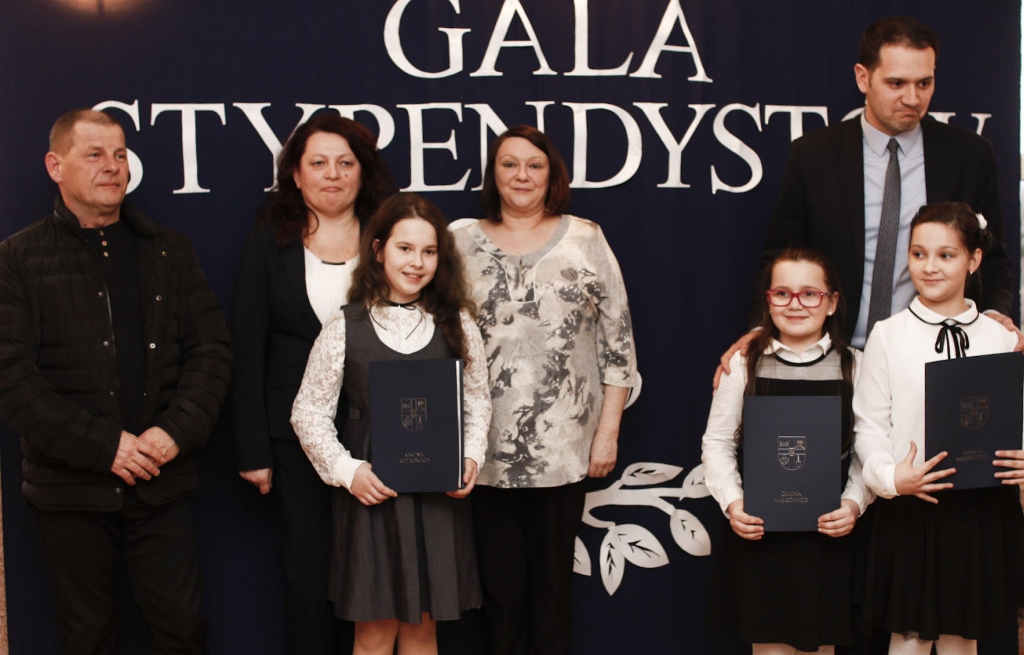 Gala stypendystów z gminy Miłkowice odbyła się w Rzeszotarach