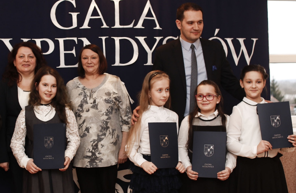 Gala stypendystów z gminy Miłkowice odbyła się w Rzeszotarach
