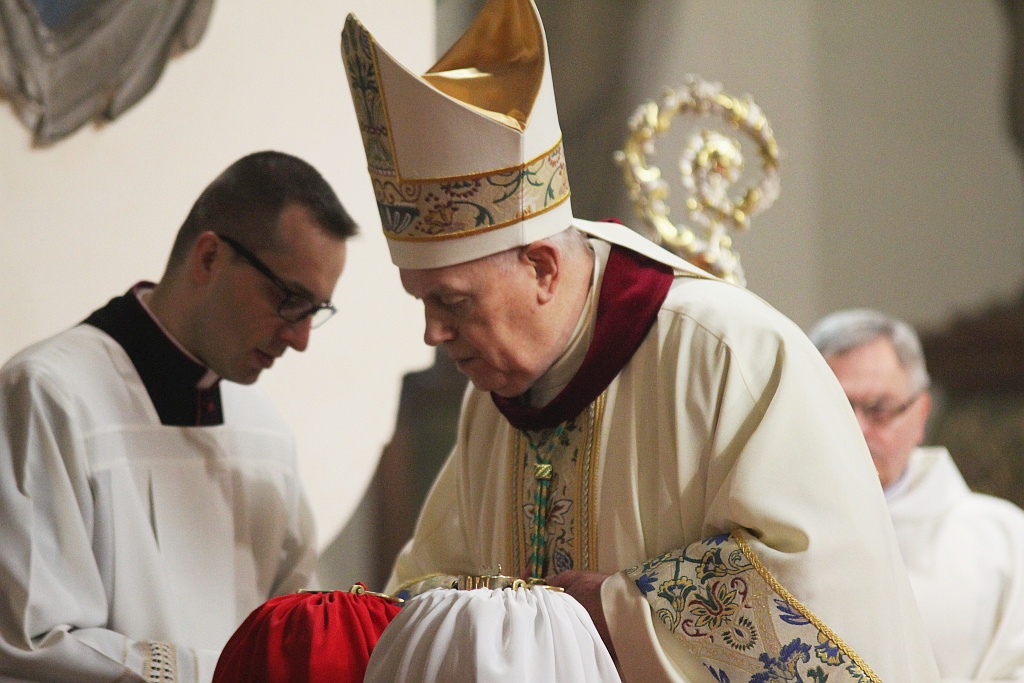 W katedrze ponad 150 księży uczestniczyło we Mszy Krzyżma