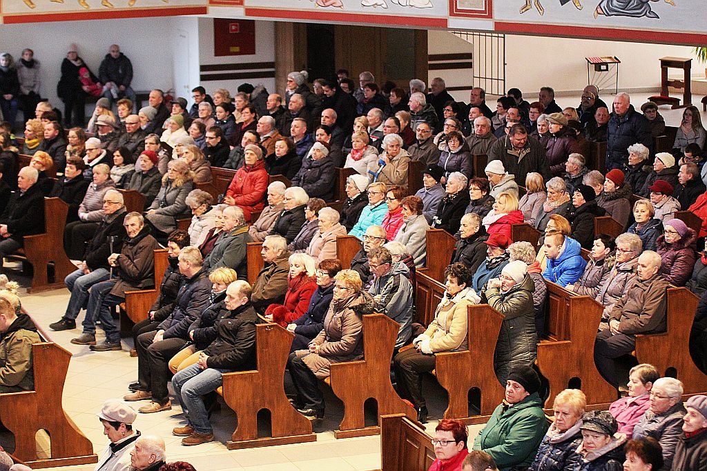 Wielki Piątek. Drugi dzień triduum. Dzień bez mszy świętej