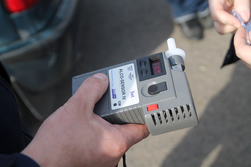 Wypadek na drodze do Koskowic. Dachował samochód