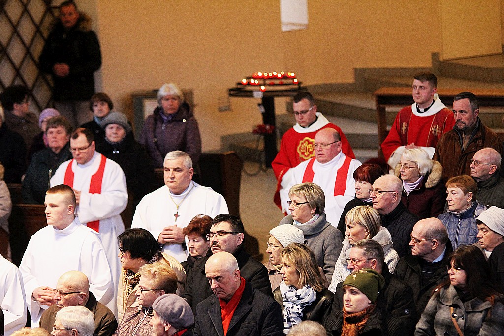 Wielki Piątek. Drugi dzień triduum. Dzień bez mszy świętej