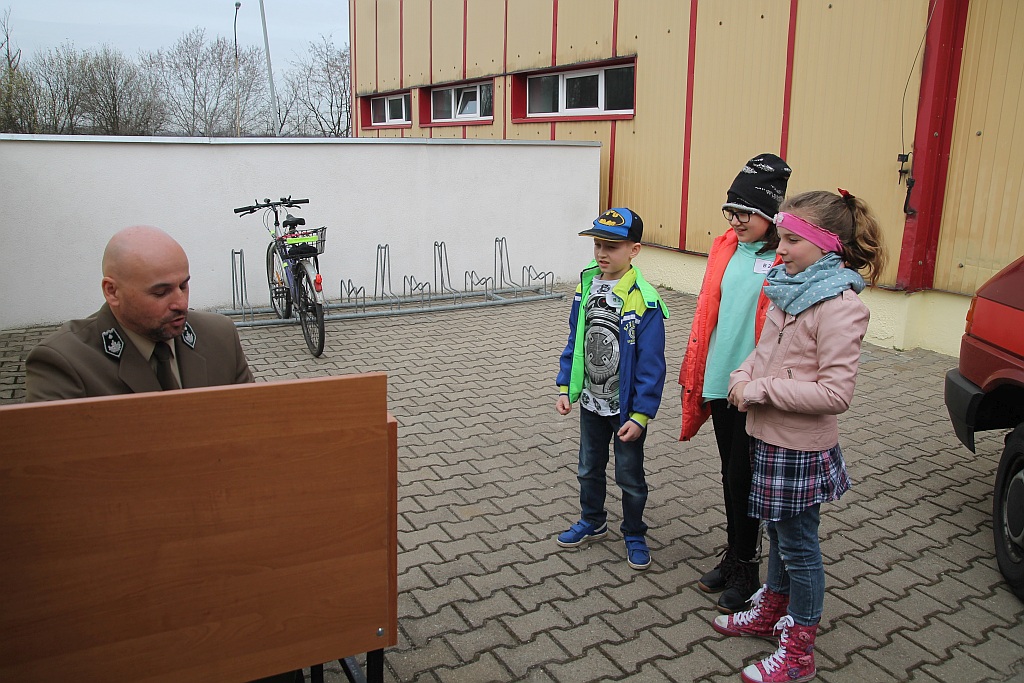 XIV konkurs dla dzieci i młodzieży „Uczę się bezpiecznie żyć”