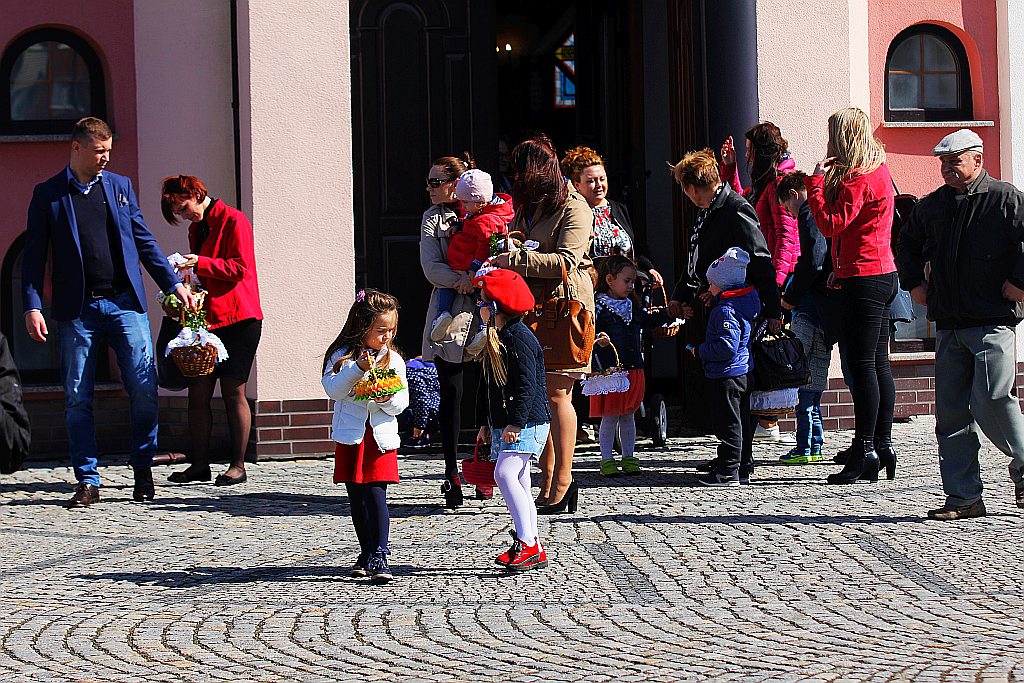 Poświęcenie pokarmów w cerkwi greckokatolickiej w Legnicy
