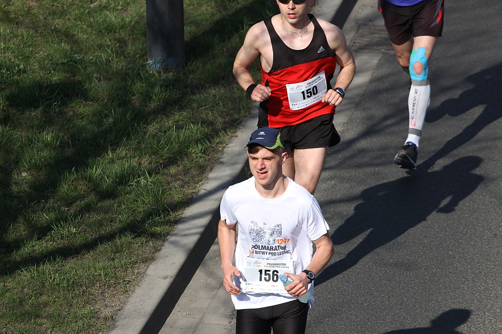 Półmaraton Bitwy pod Legnicą - zdjęcia z 11, 17, 19 km biegu cz2