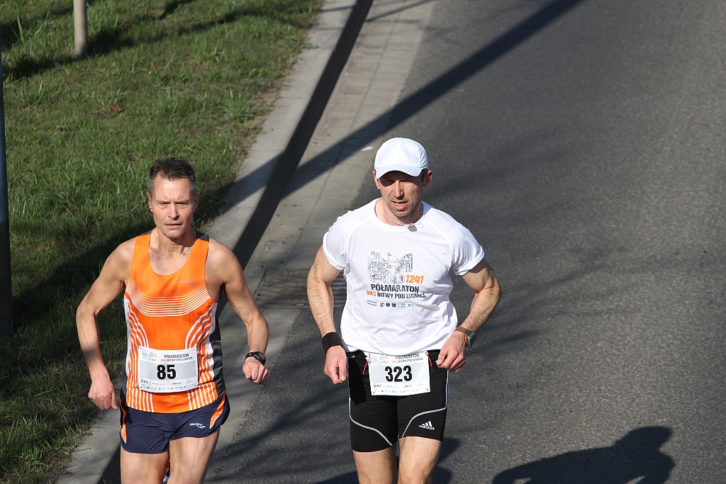 Półmaraton Bitwy pod Legnicą - zdjęcia z 11, 17, 19 km biegu cz2