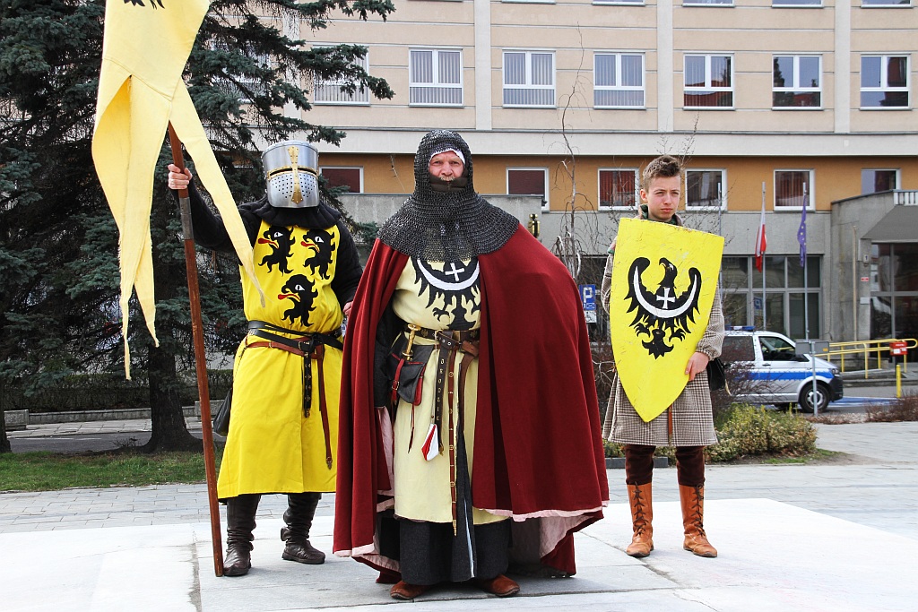 Manifestacja w sprawie budowy pomnika Henryka Pobożnego