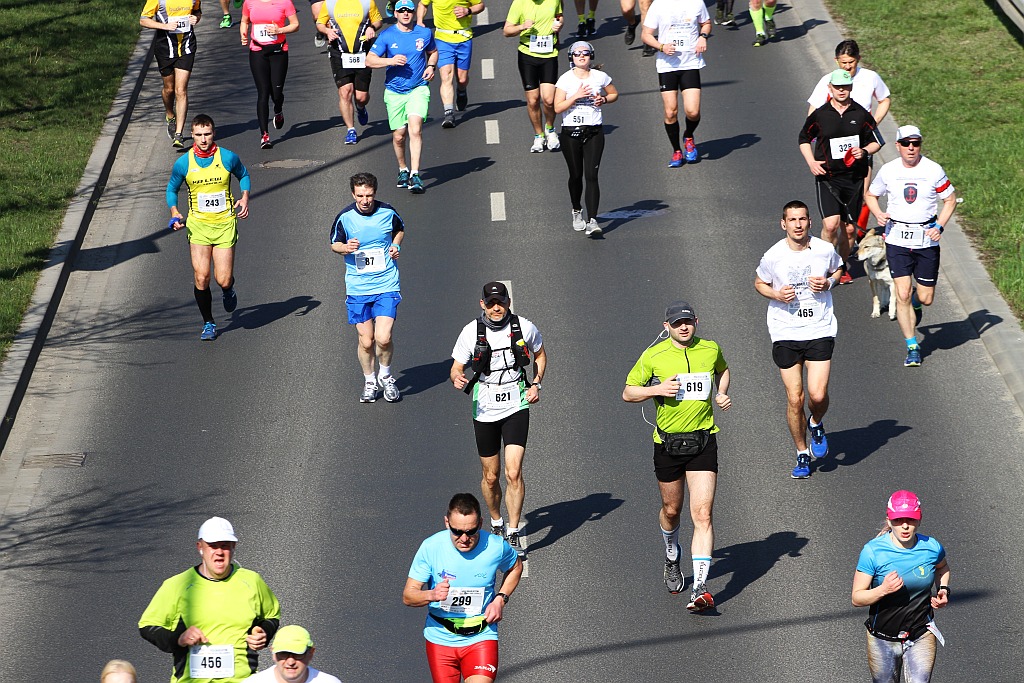 Półmaraton Bitwy pod Legnicą - zdjęcia z 11, 17, 19 km biegu cz2