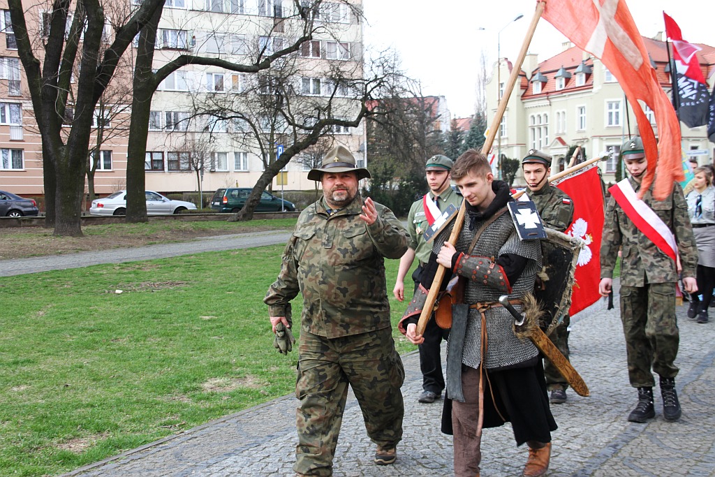 Manifestacja w sprawie budowy pomnika Henryka Pobożnego