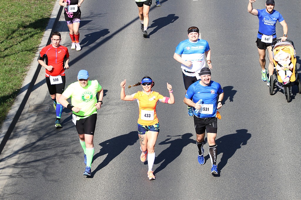 Półmaraton Bitwy pod Legnicą - zdjęcia z 11, 17, 19 km biegu cz2