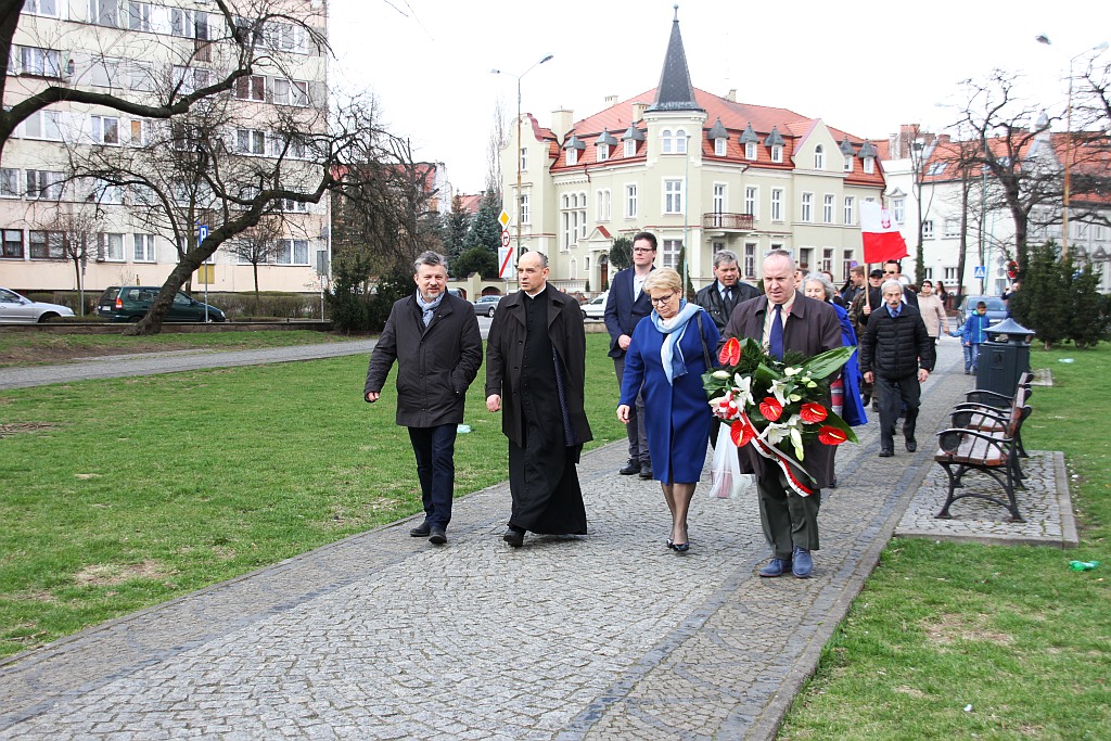Manifestacja w sprawie budowy pomnika Henryka Pobożnego