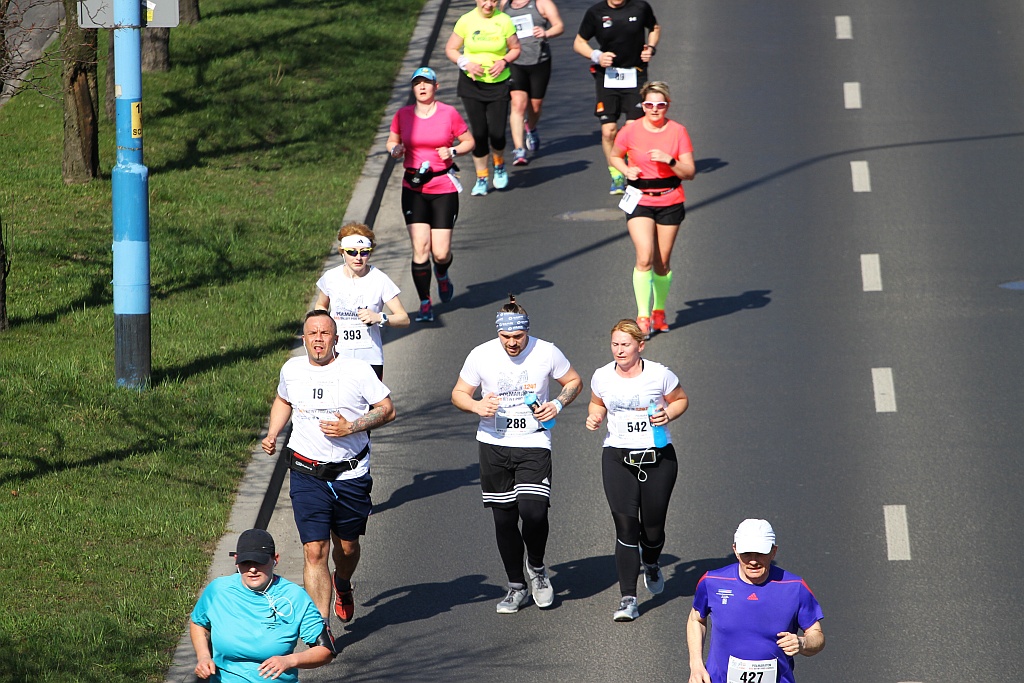 Półmaraton Bitwy pod Legnicą - zdjęcia z 11, 17, 19 km biegu cz2