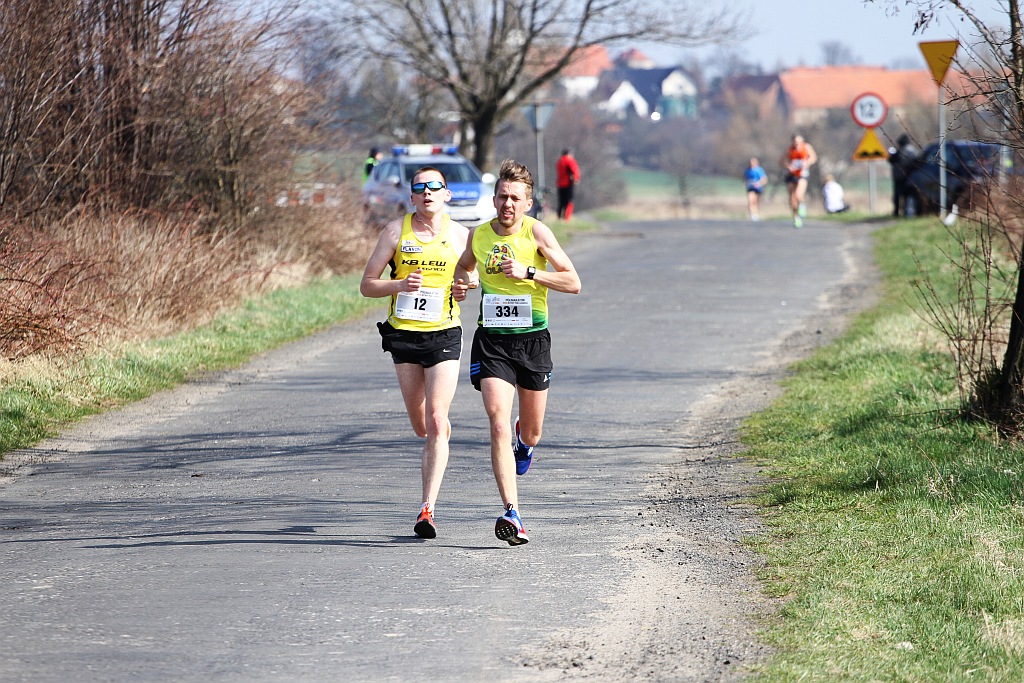 Półmaraton Bitwy pod Legnicą - zdjęcia z 11, 17, 19 km biegu cz2