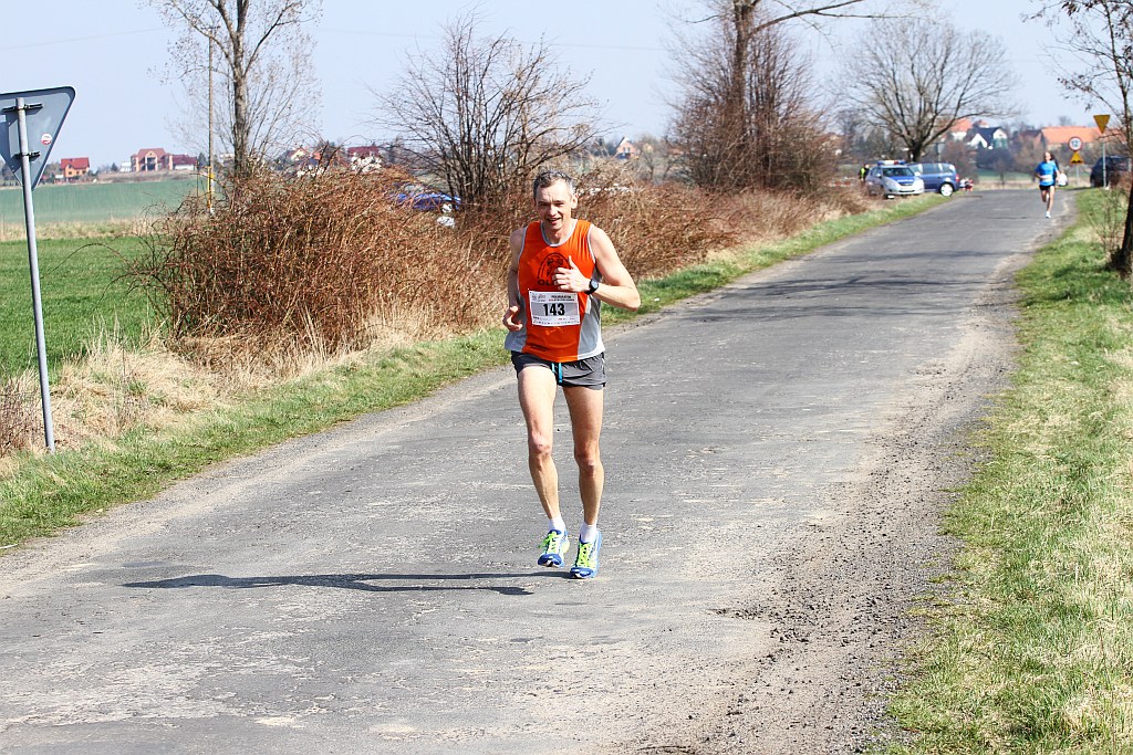 Półmaraton Bitwy pod Legnicą - zdjęcia z 11, 17, 19 km biegu cz2