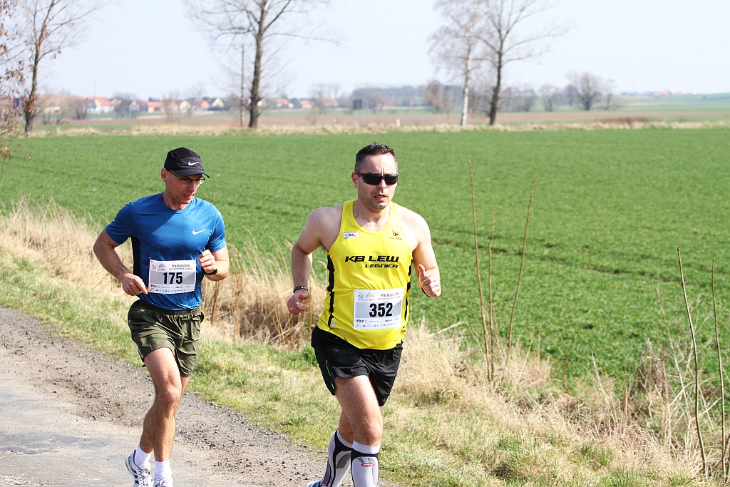 Półmaraton Bitwy pod Legnicą - zdjęcia z 11, 17, 19 km biegu cz2
