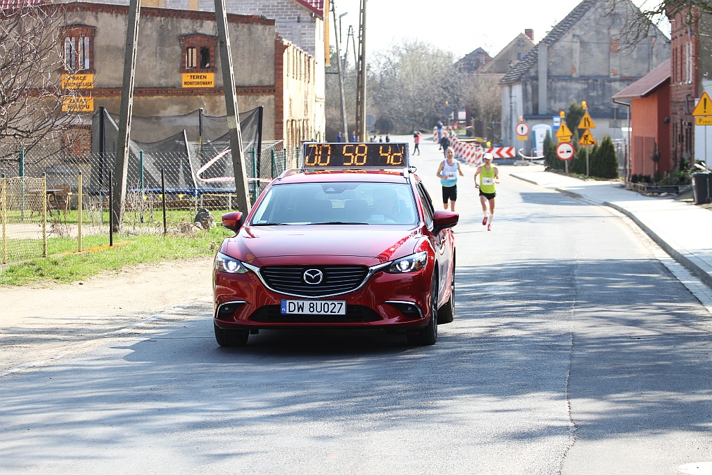 Półmaraton Bitwy pod Legnicą - zdjęcia z 11, 17, 19 km biegu cz2