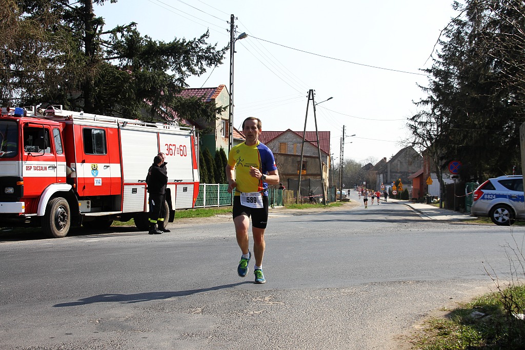 Półmaraton Bitwy pod Legnicą - zdjęcia z 11, 17, 19 km biegu cz2