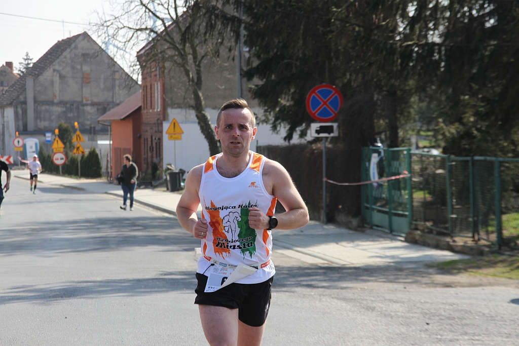 Półmaraton Bitwy pod Legnicą - zdjęcia z 11, 17, 19 km biegu cz2