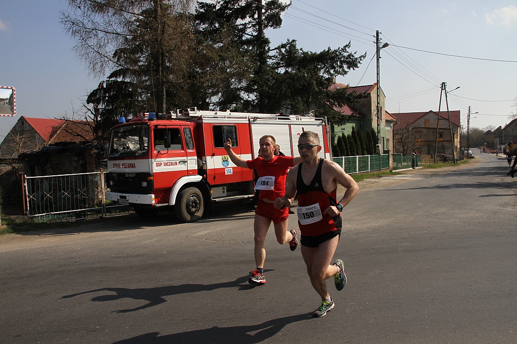 Półmaraton Bitwy pod Legnicą - zdjęcia z 11, 17, 19 km biegu cz2