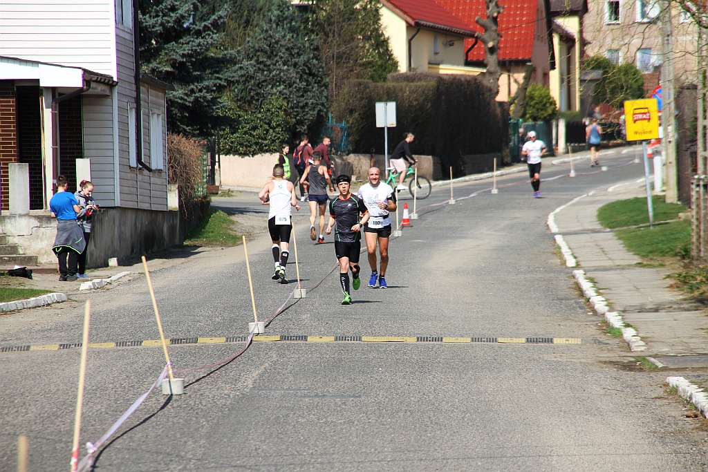 Półmaraton Bitwy pod Legnicą - zdjęcia z 11, 17, 19 km biegu cz2