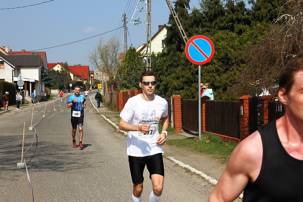 Półmaraton Bitwy pod Legnicą - zdjęcia z 11, 17, 19 km biegu cz2