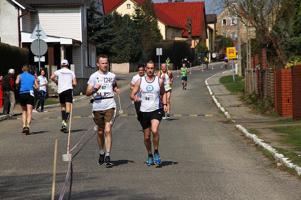 Półmaraton Bitwy pod Legnicą - zdjęcia z 11, 17, 19 km biegu cz2