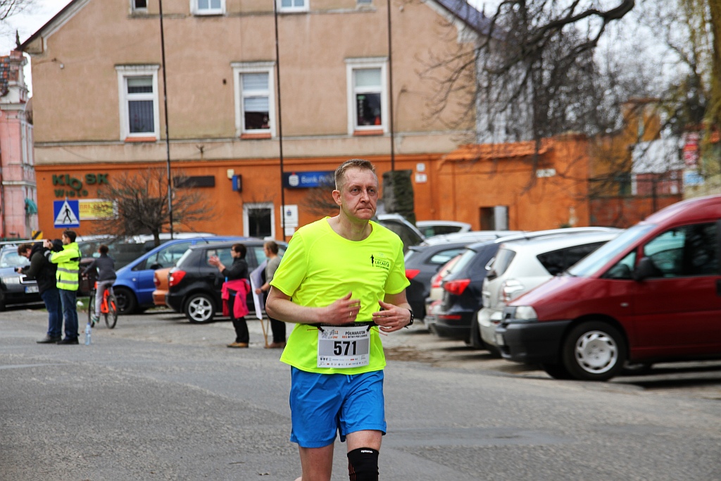 Półmaraton Bitwy pod Legnicą - zdjęcia z 11, 17, 19 km biegu cz2