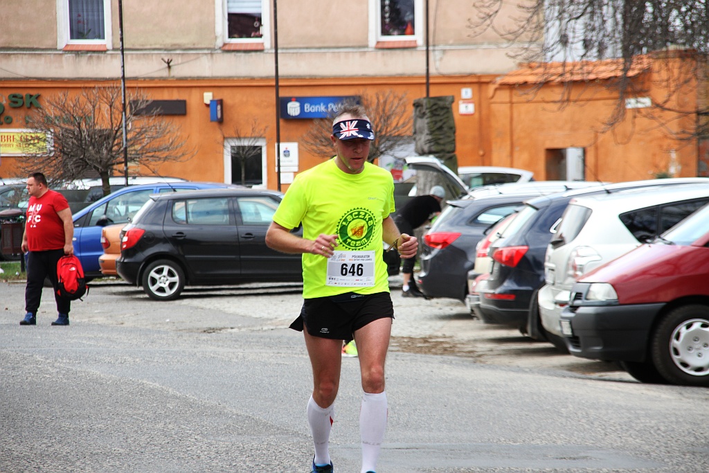 Półmaraton Bitwy pod Legnicą - zdjęcia z 11, 17, 19 km biegu cz2