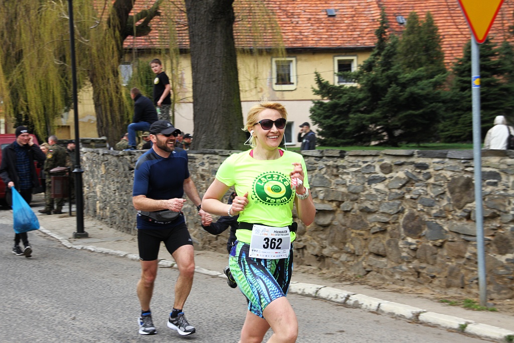 Półmaraton Bitwy pod Legnicą - zdjęcia z 11, 17, 19 km biegu cz2