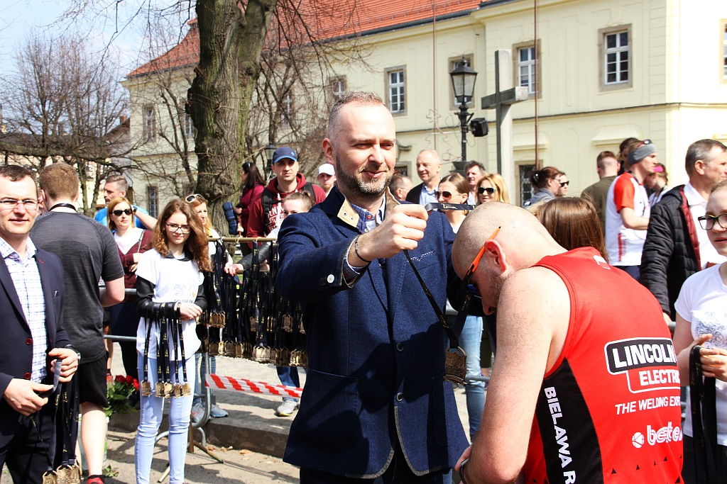 Półmaraton Bitwy pod Legnicą - zdjęcia z 11, 17, 19 km biegu cz2