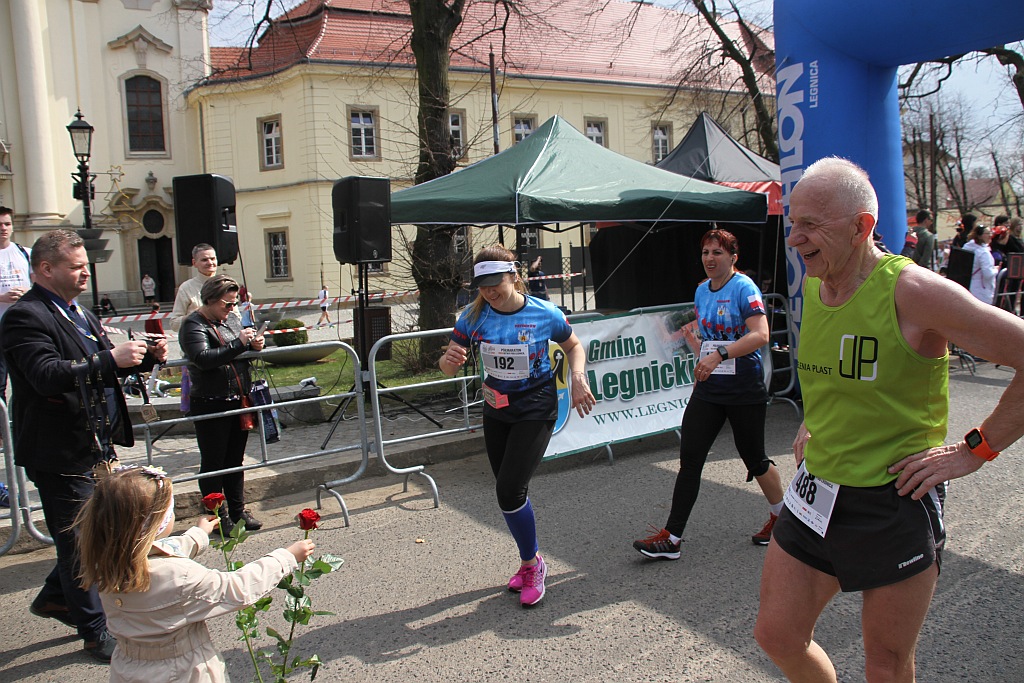 Półmaraton Bitwy pod Legnicą - zdjęcia z 11, 17, 19 km biegu cz2
