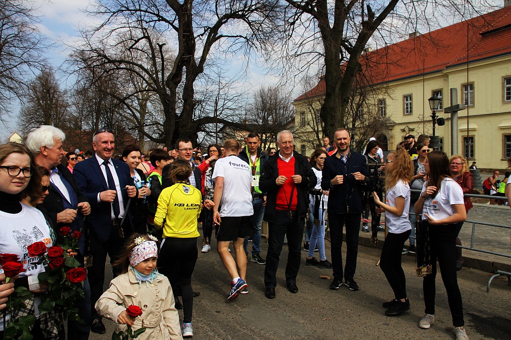 Półmaraton Bitwy pod Legnicą - zdjęcia z 11, 17, 19 km biegu cz2