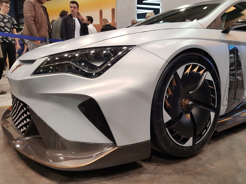 Motoryzacja jutra na targach Poznań Motor Show 2018