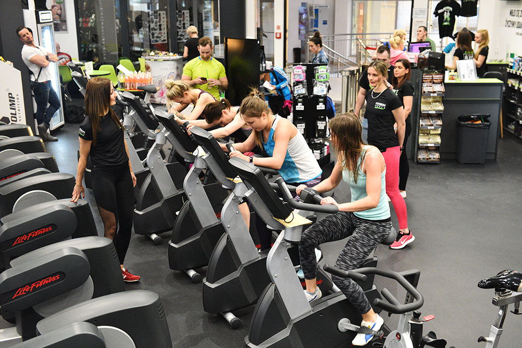 Sportowy dzień otwarty w Fitness World w Galerii Ferio