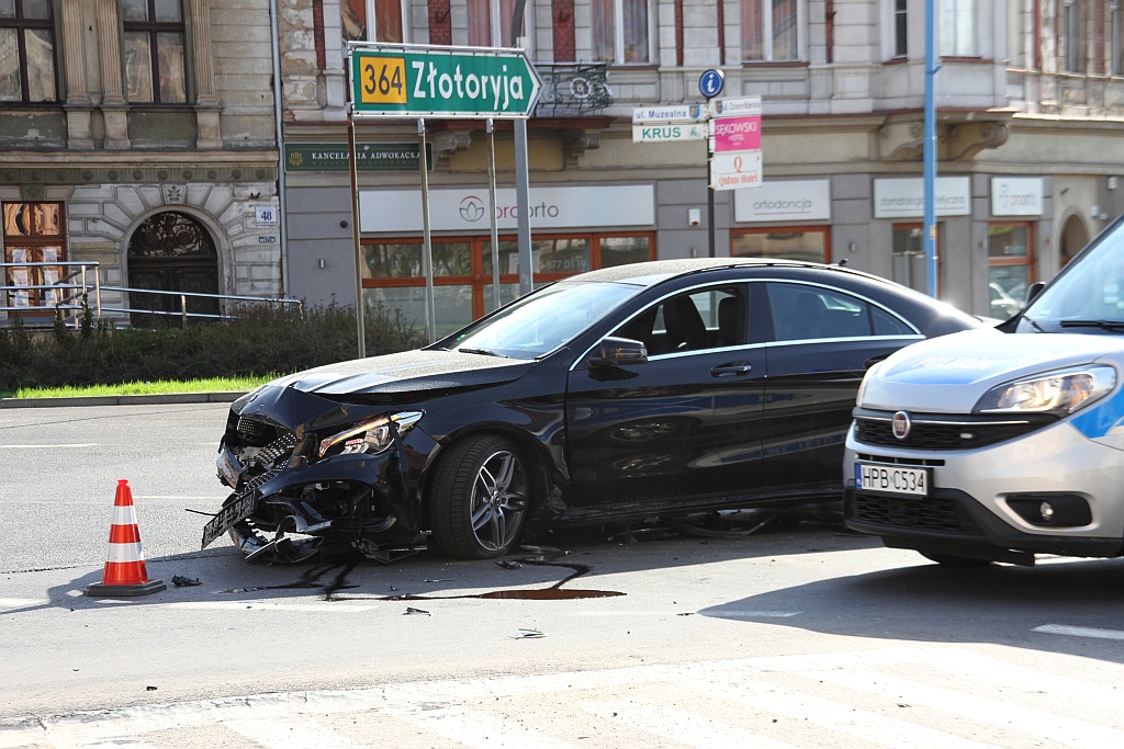 Wernisaż wystawy prac Grażyny i Gabrieli Markiewicz