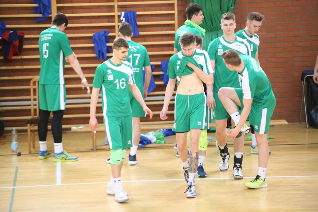 Studenci PWSZ Legnica wygrali z Politechniką Częstochowską