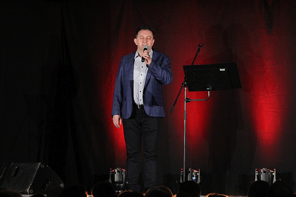 Cezary Pazura gwiazdą kolejnej edycji Galerii Nocą
