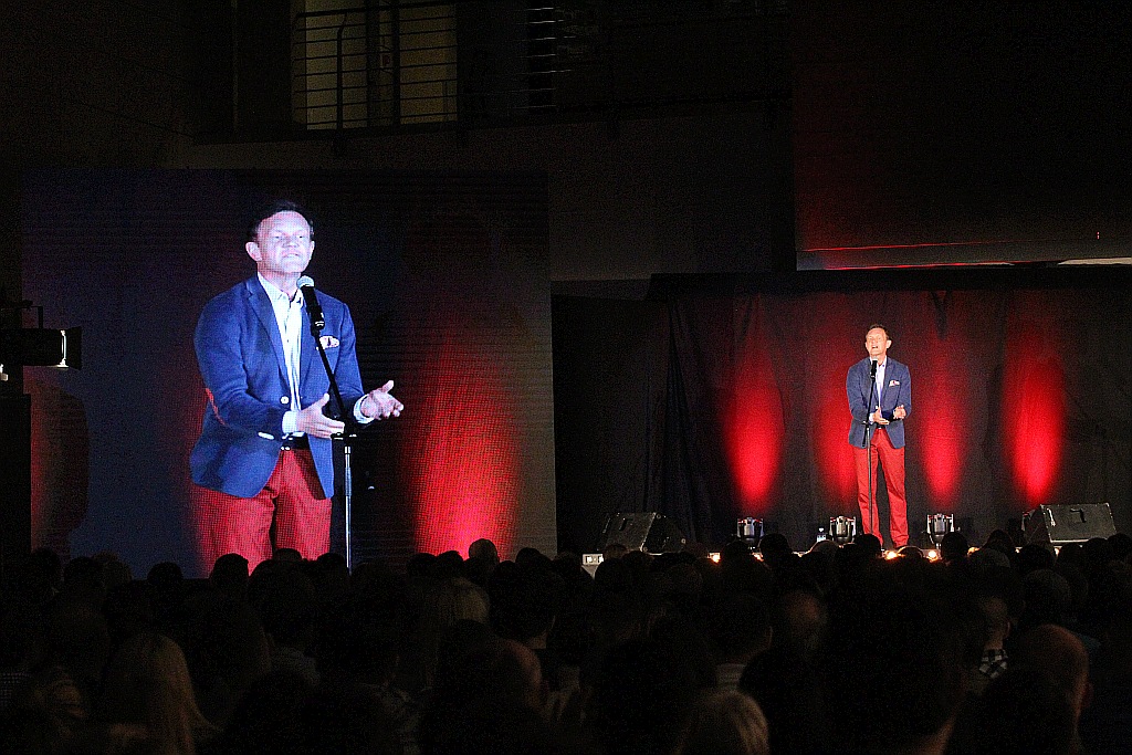 Cezary Pazura gwiazdą kolejnej edycji Galerii Nocą