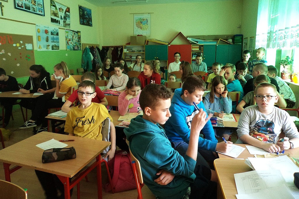 W Kunicach odczarowywali piątek po angielsku i niemiecku