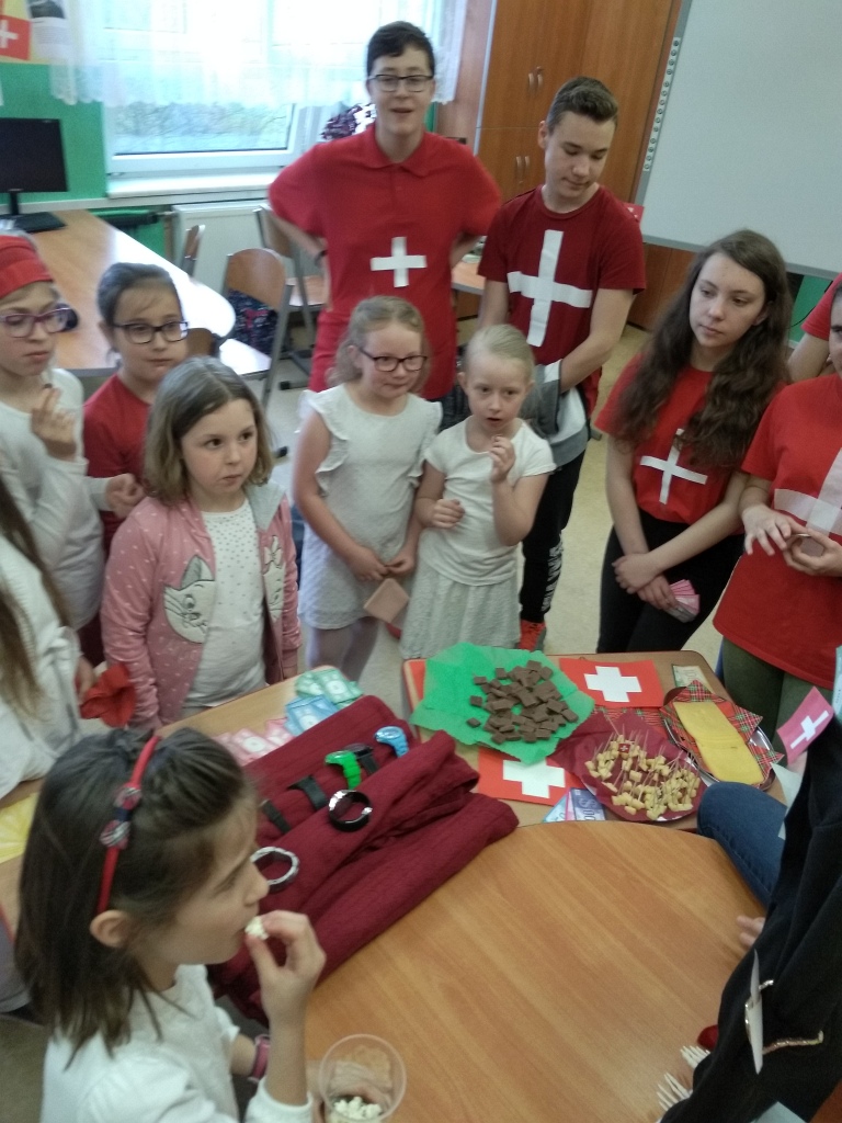 W Kunicach odczarowywali piątek po angielsku i niemiecku