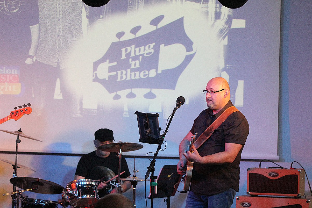 Formacja Plug'n'Blues zagrała w akademiku PWSZ