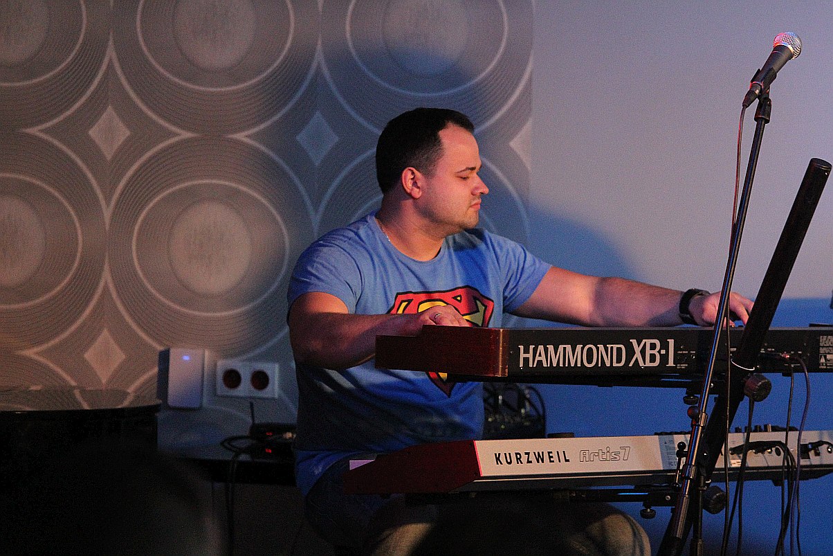 Formacja Plug'n'Blues zagrała w akademiku PWSZ