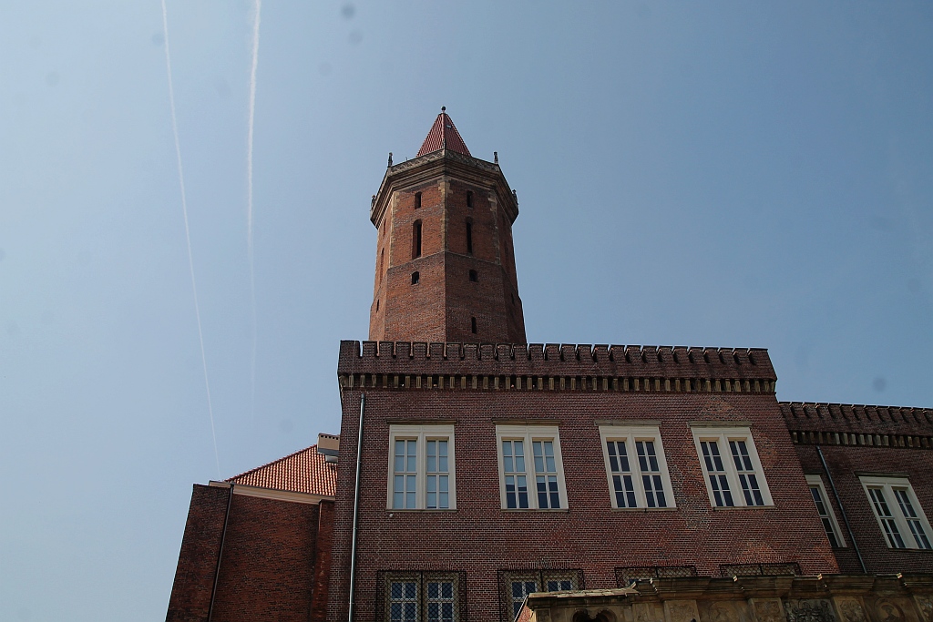 Trąby oznajmiły, że Zamek Piastowski czeka na zwiedzających