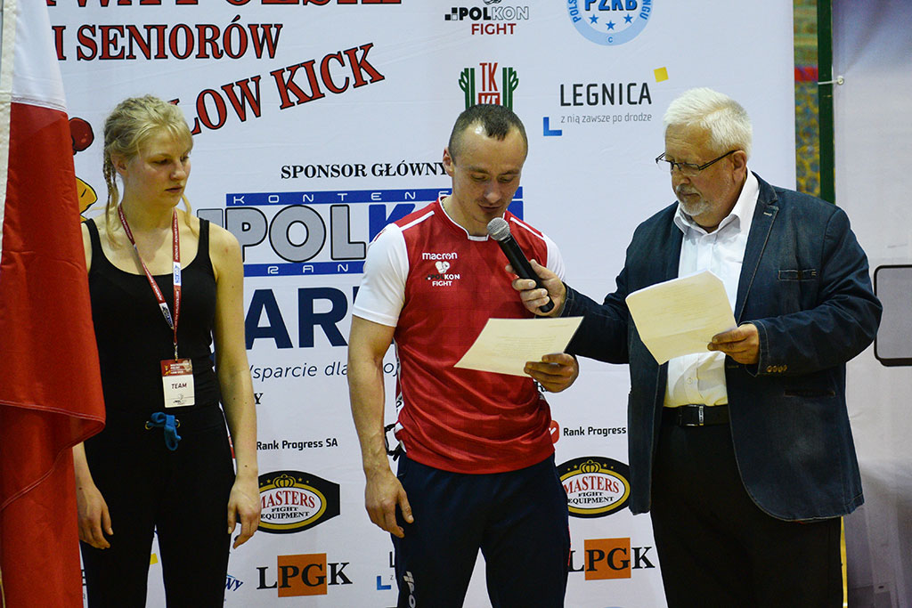 W Legnicy o medale mistrzostw kraju walczą kickboxerzy